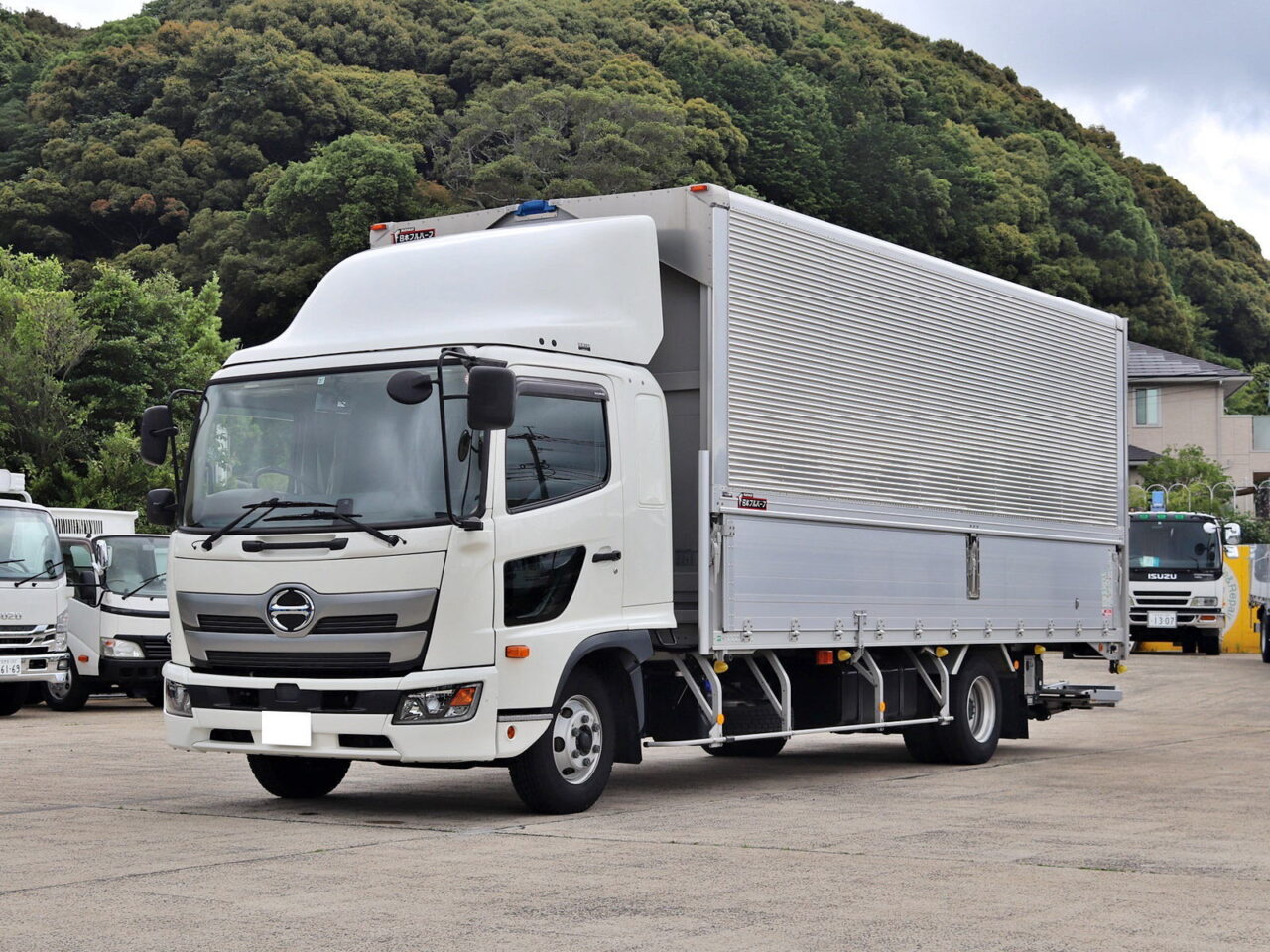 令和1年 ワイド 6FMT 積載2.15トン 格納ゲート付 L6200