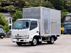 令和6年 標準 6FMT 積載2トン 未使用車 L3.19m
