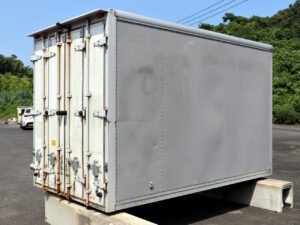 2トン バン 外寸 L322×W173×H202