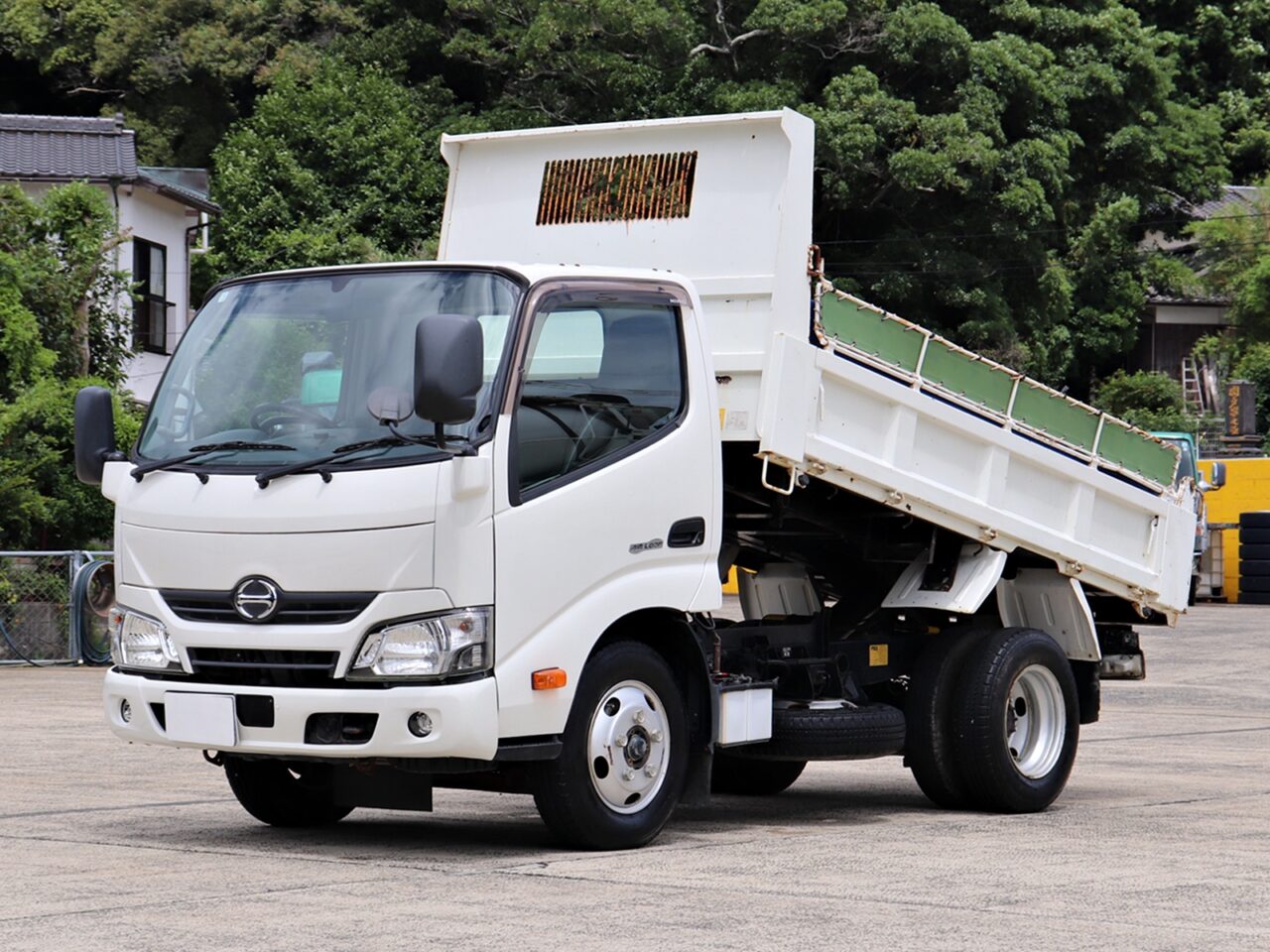 平成29年 全低床 5FMT 積載3トン 新明和