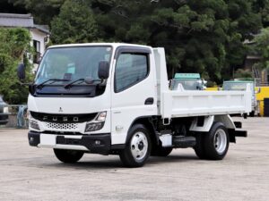 令和7年 全低床 積載3トン 新明和 未使用車 強化ダンプ