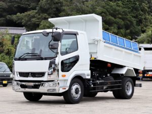 令和5年 ベット付 増トン 6FMT 積載7.9トン 新明和 未使用車 L3.4m
