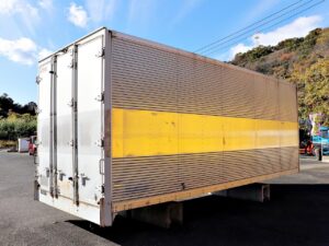 4トン バン 外寸 L629×W241×H267