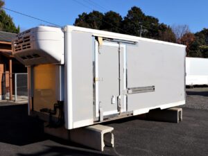 3トン 冷凍 外寸 L431×W185×H186