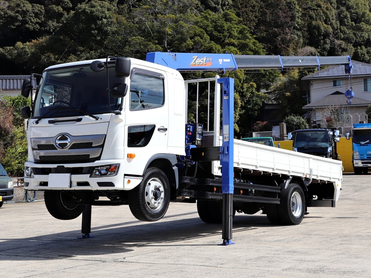 4段 ラジコン 増トン 標準ベット付 240PS 6FMT 積載7.2トン L5.5m