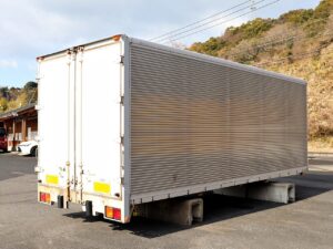 4トン バン 外寸 L610×W230×H255