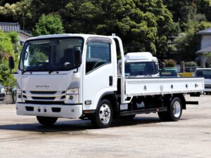 令和5年 ワイド 全低床 SAT 積載3トン L4.36m