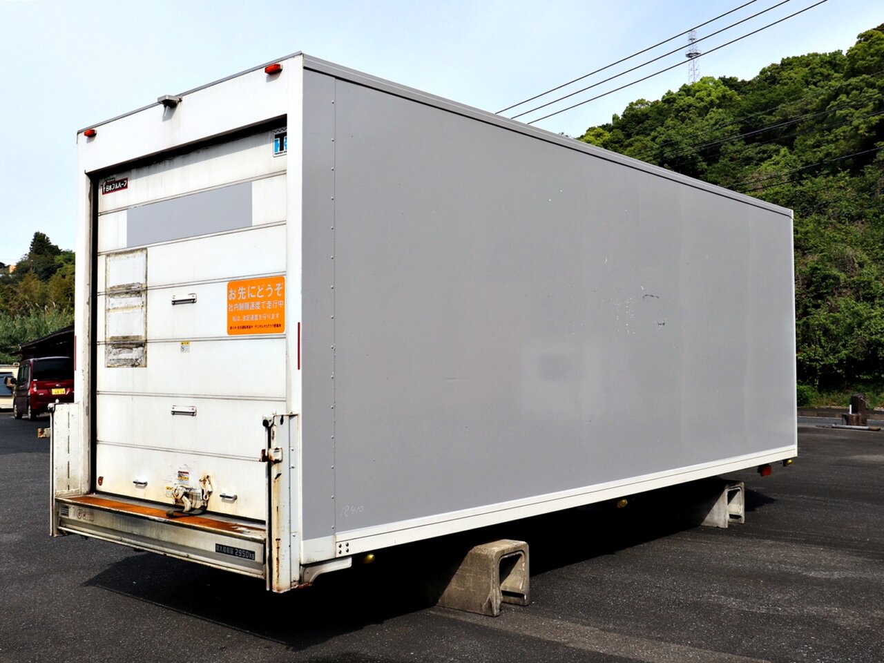 福岡発　3ｔ冷蔵冷凍コンテナ　その他多数コンテナ有　お値段交渉有　 解説】冷凍コンテナ・冷蔵コンテナ（汎用冷凍機付きコンテナ）について