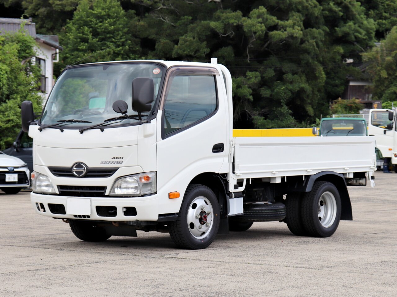 平成27年 4WD 標準 5FMT 積載2トン 10尺平ボデー L3.1m