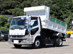 平成28年 ベットレス 増トン 6FMT 積載8.1トン 新明和 L3.4m