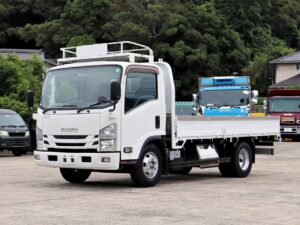 令和1年 ワイド 全低床 SAT 積載4.6トン L4.36m