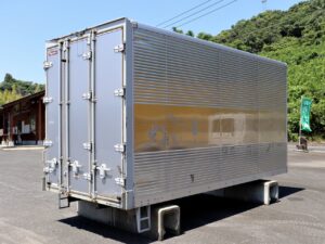 2トン バン 外寸 L438×W187×H212