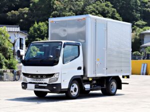 令和5年 標準 5FMT 積載2トン パブコ 未使用車 L3.1m